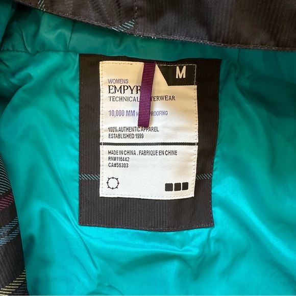 Empyre Shell Snowboarding / Skiing Jacket - Picture 10 of 10